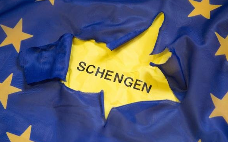 schengen-flag